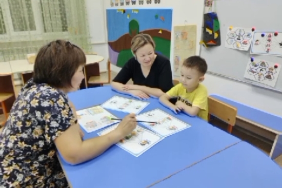 Жангелдин ЖББ Мектепке дейінгі тәрбиемен және оқытумен қамтылған балалрдың ата-аналарыны арналған кеңес беру пункті жұмыс істейді.Кеңес беру пункт жұмыс барысында:онлайн-оффлайн формата жеке және топтық консультациялар жүзеге асырылады.
